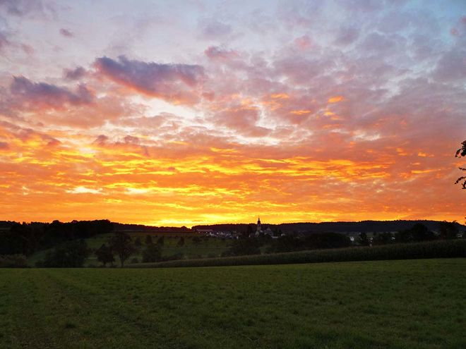 Zoom: sonnenaufgang.jpg